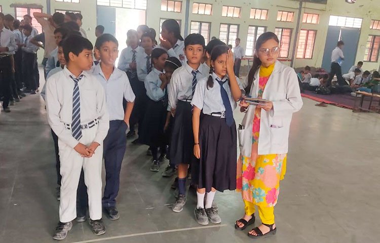 Free School Eye Screening Camp by Lions Club Kohinoor